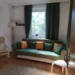 Torre Garden Home - Casa Singola Nella Citta Di Bolzano Con Giardino Privato